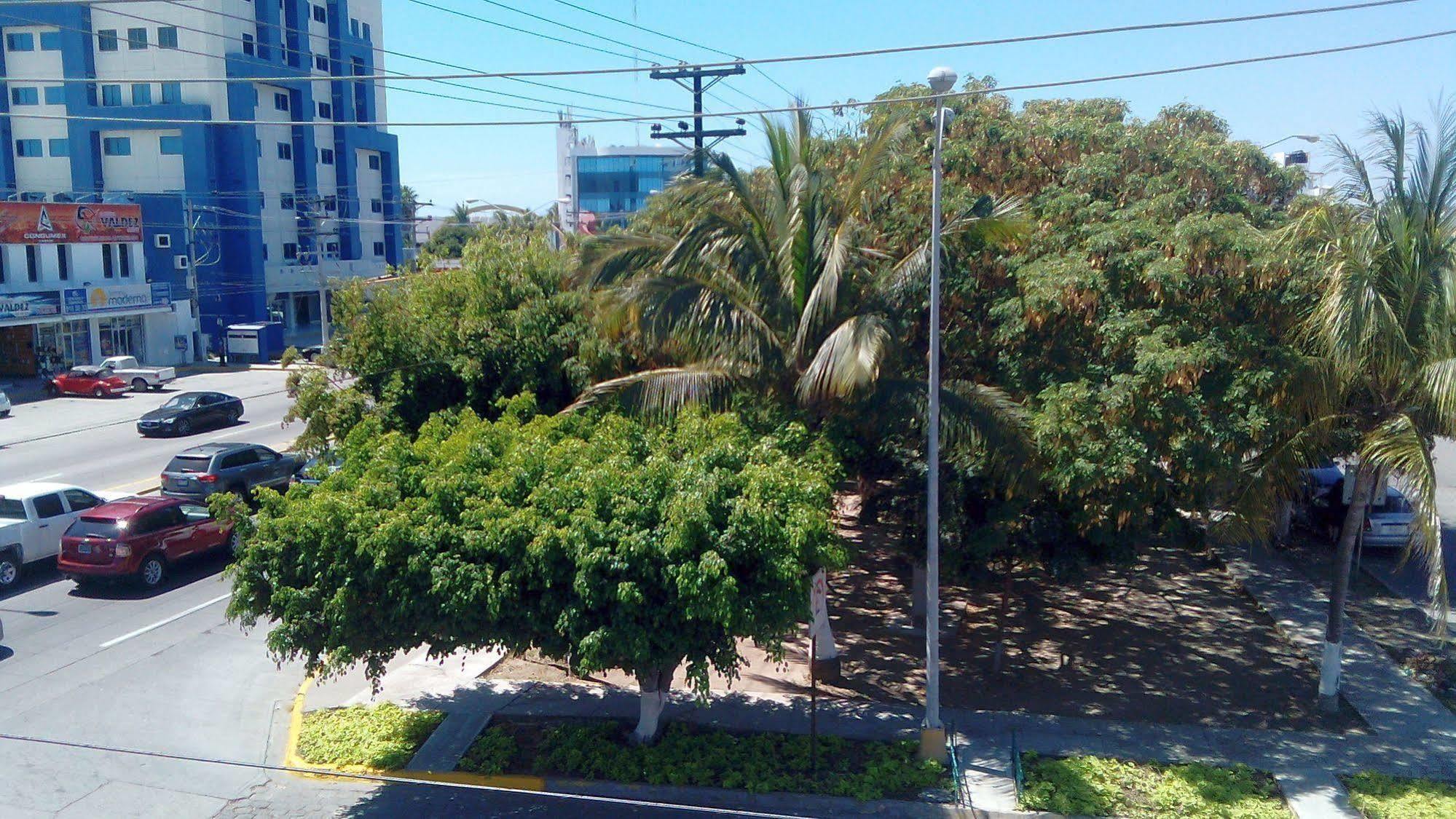 Hotel Mazatlan Exterior photo