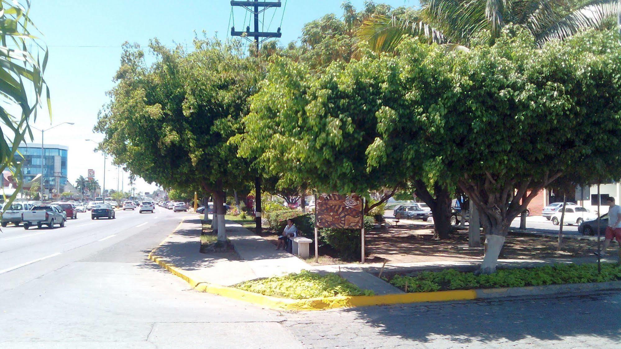 Hotel Mazatlan Exterior photo